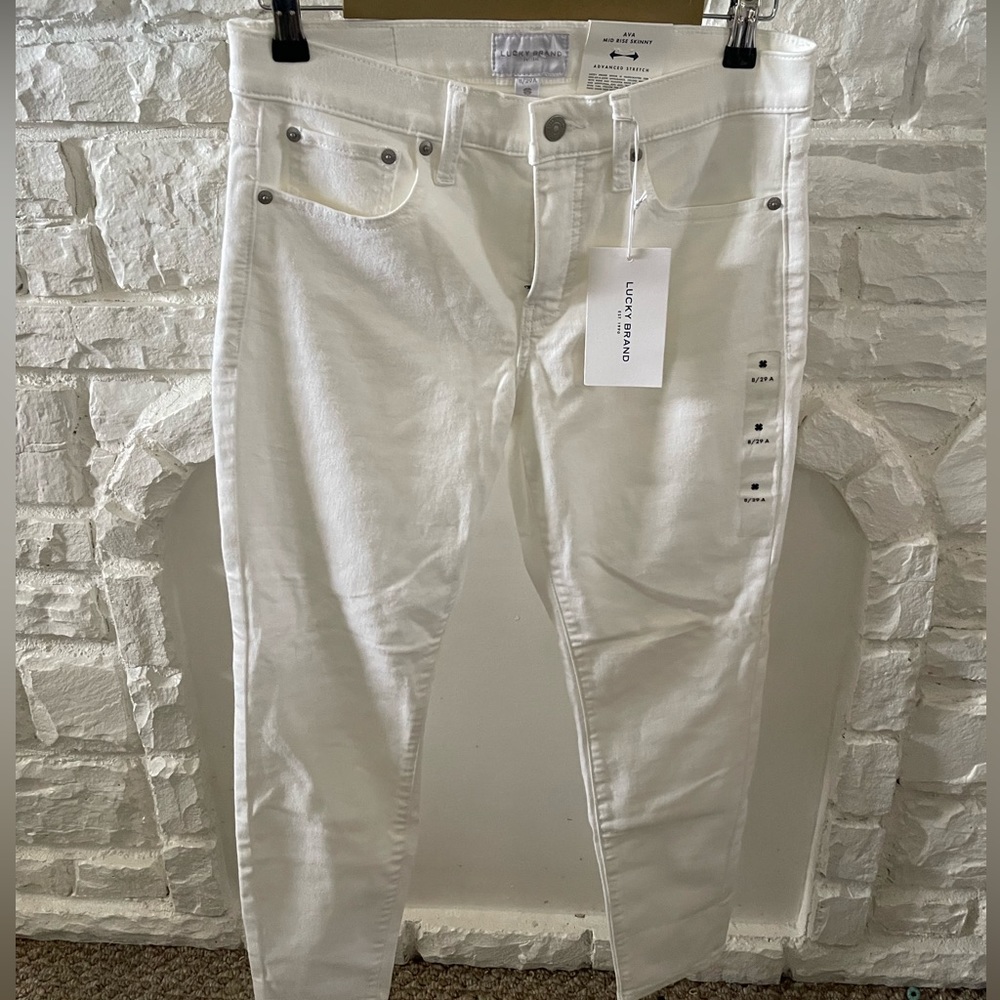 Mid rise Ava Skinny